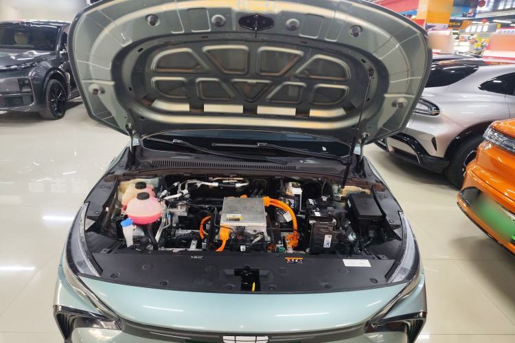 Used Geometry G6 2022 620 New Fun Edition Engine Bay