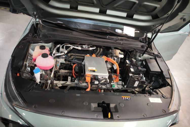 Used Geometry G6 2022 480 New Enjoyment Version Engine Bay