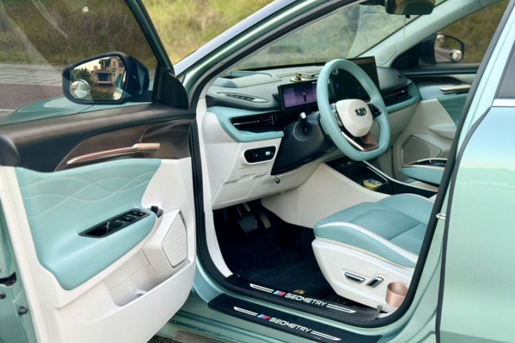 Used Geometry G6 2022 620 New Fun Edition Interior 1