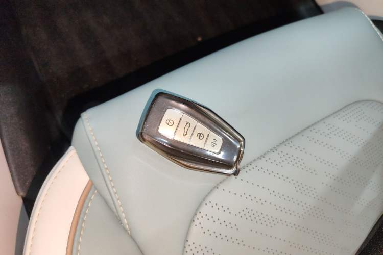 Used Geometry G6 2022 620 New Fun Edition Interior 1