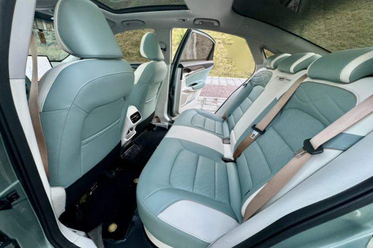 Used Geometry G6 2022 620 New Fun Edition Interior 2