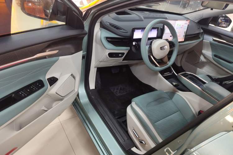 Used Geometry G6 2022 620 New Fun Edition Interior 3