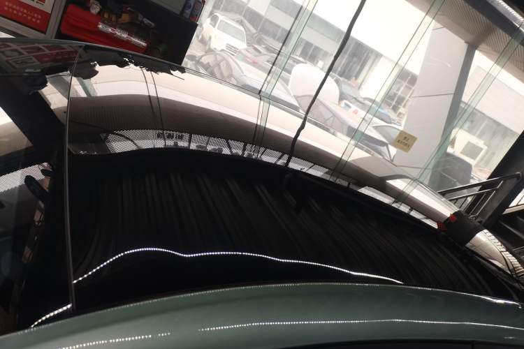 Used Geometry G6 2022 620 New Fun Edition Roof