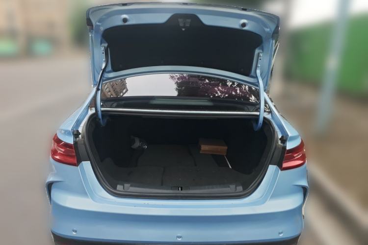 Used Geometry G6 2022 480 New Smart Type Trunk