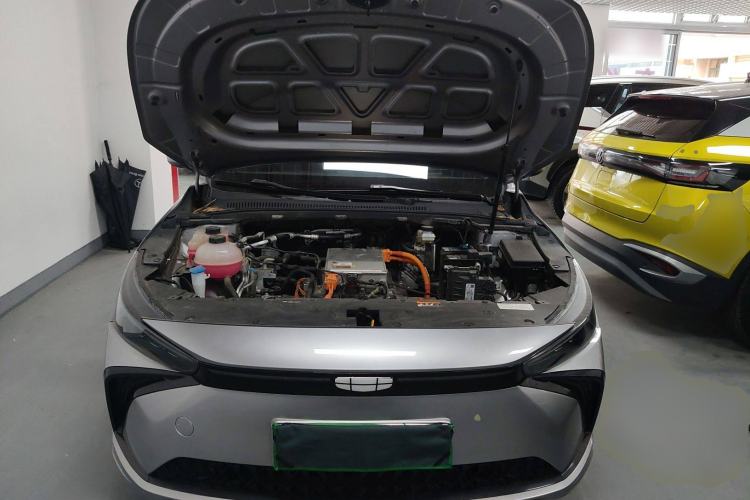 Used Geometry G6 2022 480 New Smart Type Engine Bay