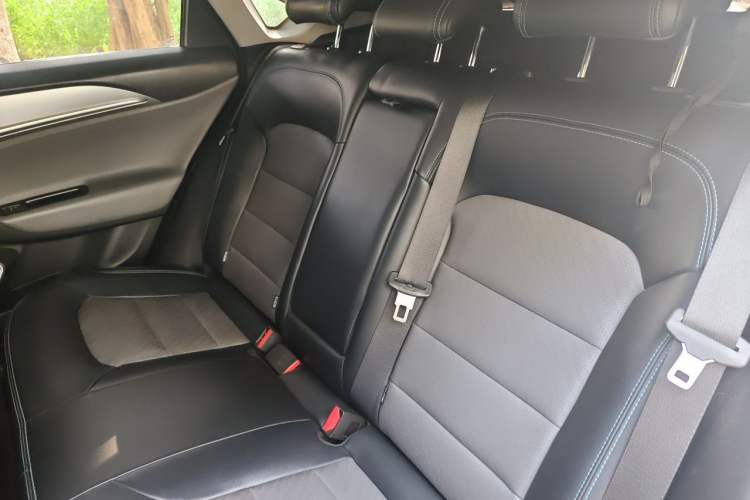 Used Geometry G6 2022 620 New Le Xinying Left Rear Seat