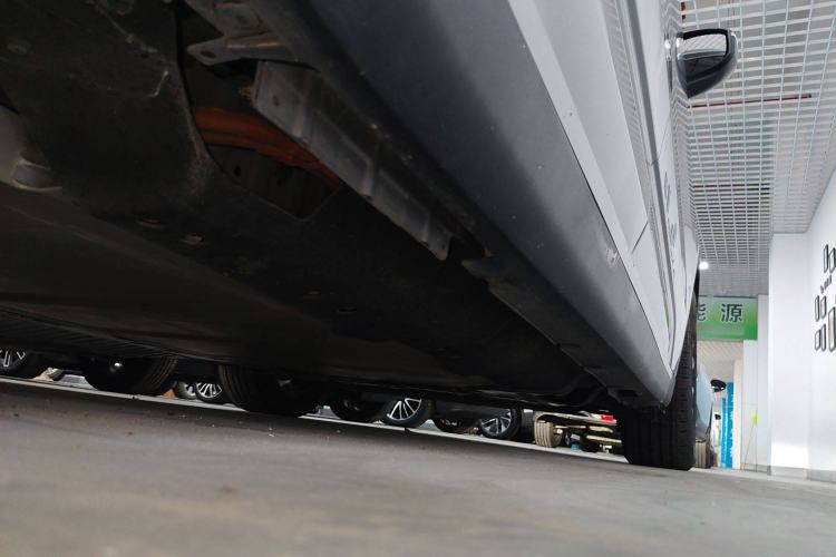 Used Geometry G6 2022 480 New Smart Type Right Side Sill