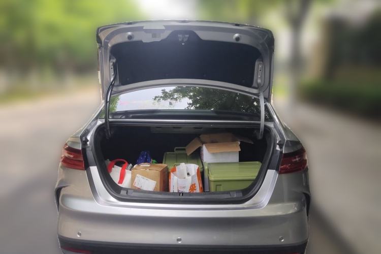 Used Geometry G6 2022 480 New Enjoyment Version Trunk