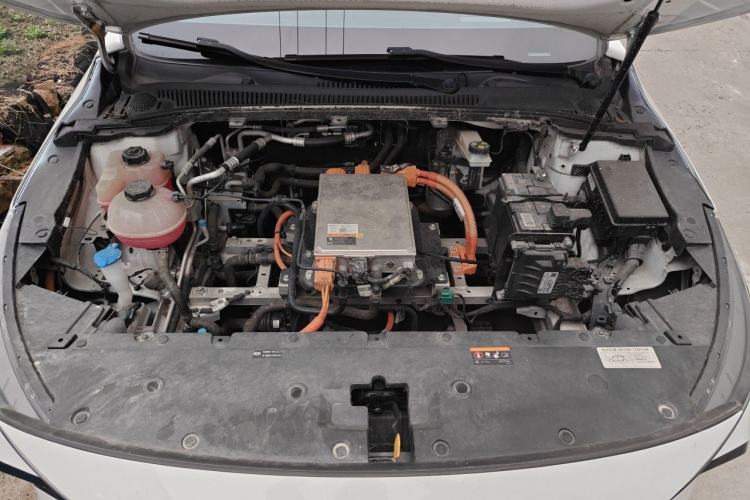 Used Geometry G6 2022 620 New Fun Edition Engine Bay