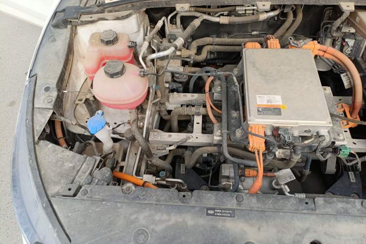 Used Geometry G6 2022 480 New Enjoyment Version Engine Bay Right