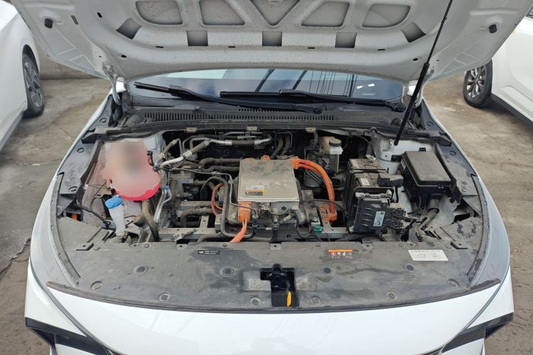 Used Geometry G6 2022 620 New Fun Edition Engine Bay