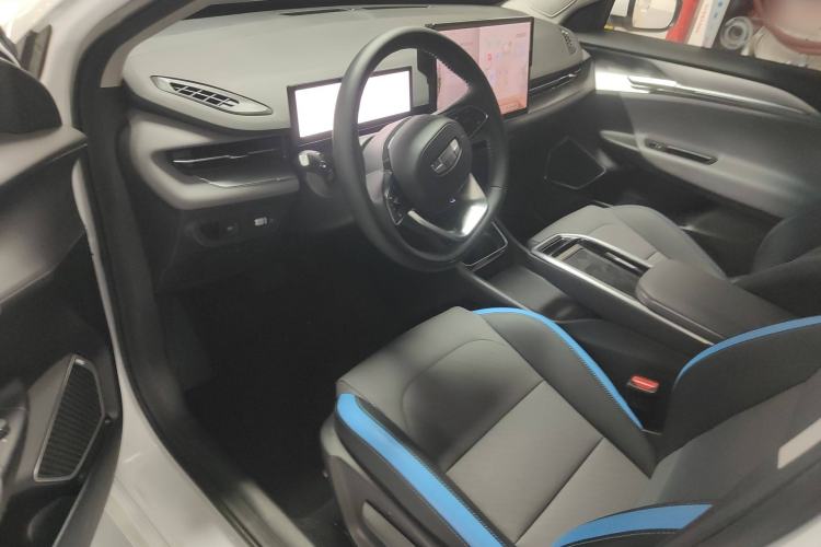 Used Geometry G6 2022 480 New Smart Type Interior 3