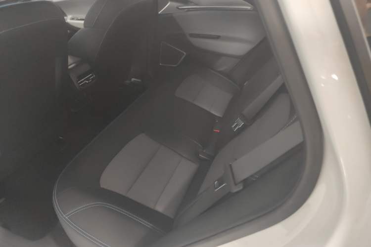 Used Geometry G6 2022 480 New Smart Type Interior 4