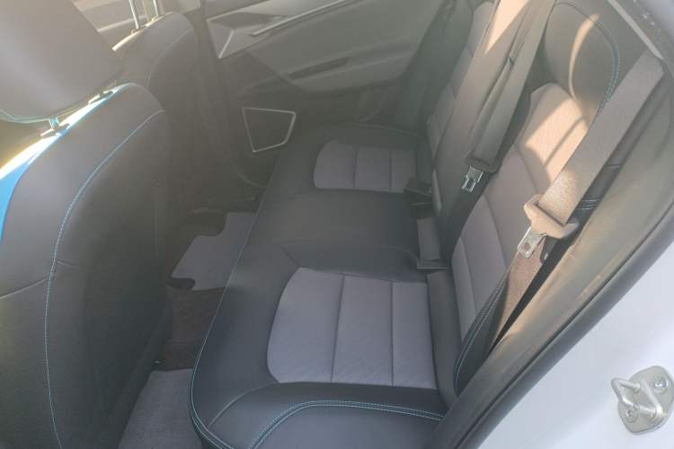 Used Geometry G6 2022 480 New Smart Type Interior 4