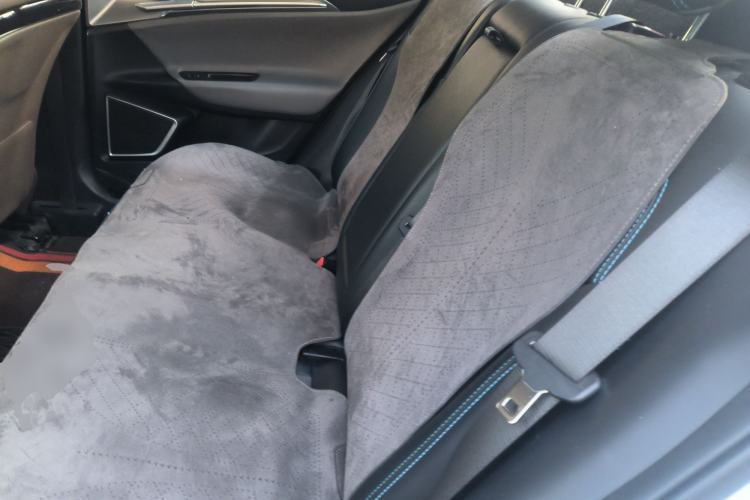 Used Geometry G6 2022 620 New Le Xinying Left Rear Seat