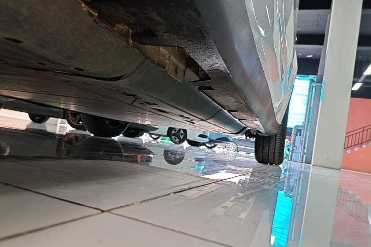 Used Geometry G6 2022 480 New Smart Type Left Side Sill