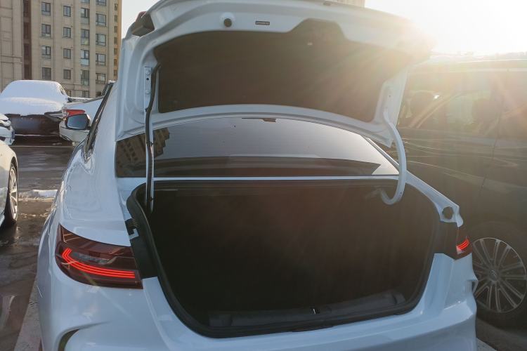 Used Geometry G6 2022 480 New Smart Type Trunk