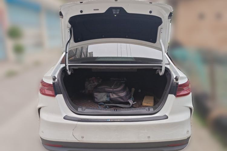 Used Geometry G6 2022 620 New Fun Edition Trunk