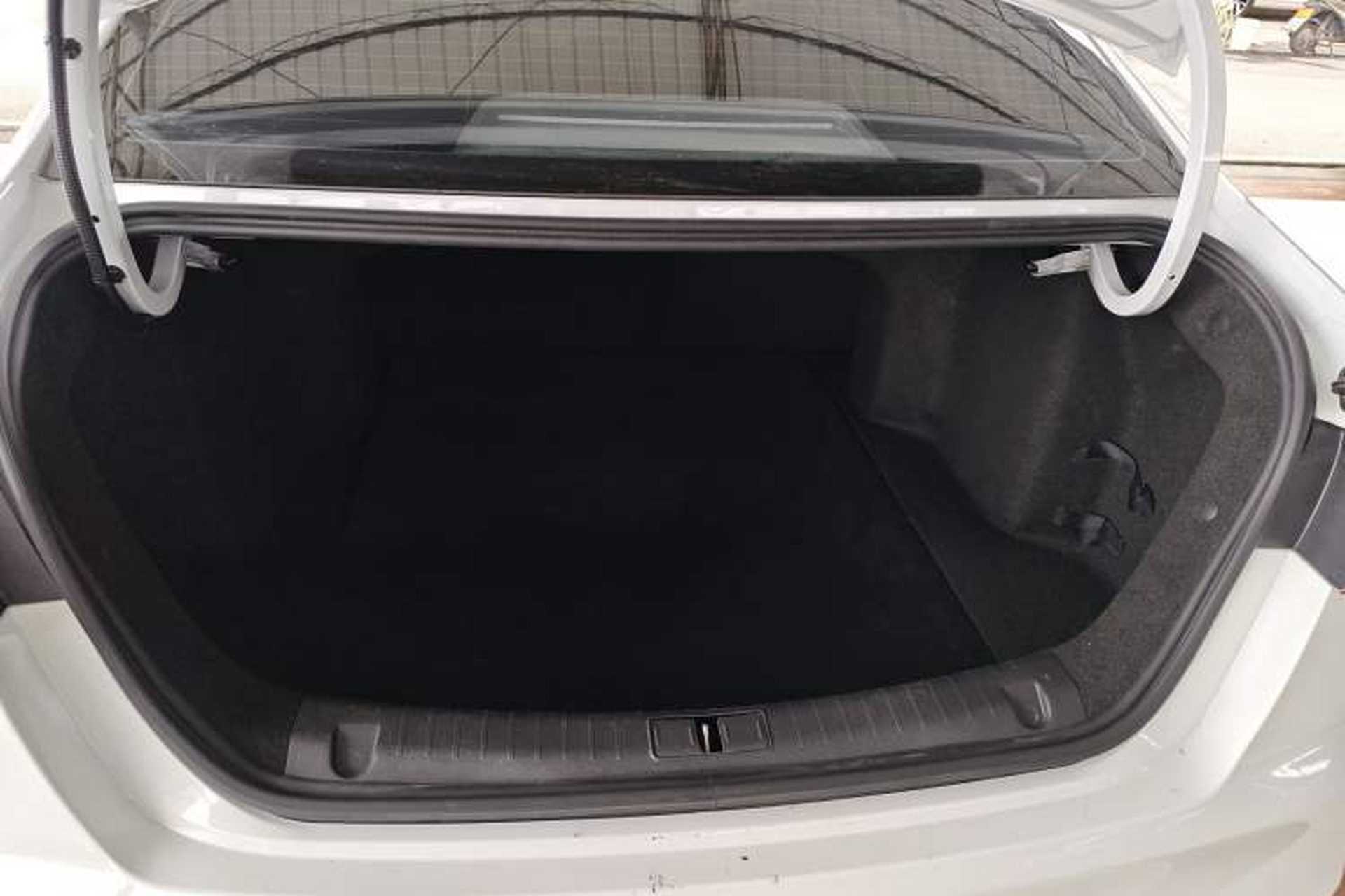 Used Geometry G6 2022 480 New Enjoyment Version Trunk