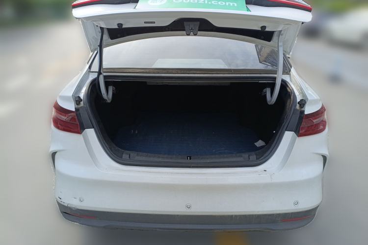 Used Geometry G6 2022 480 New Enjoyment Version Trunk