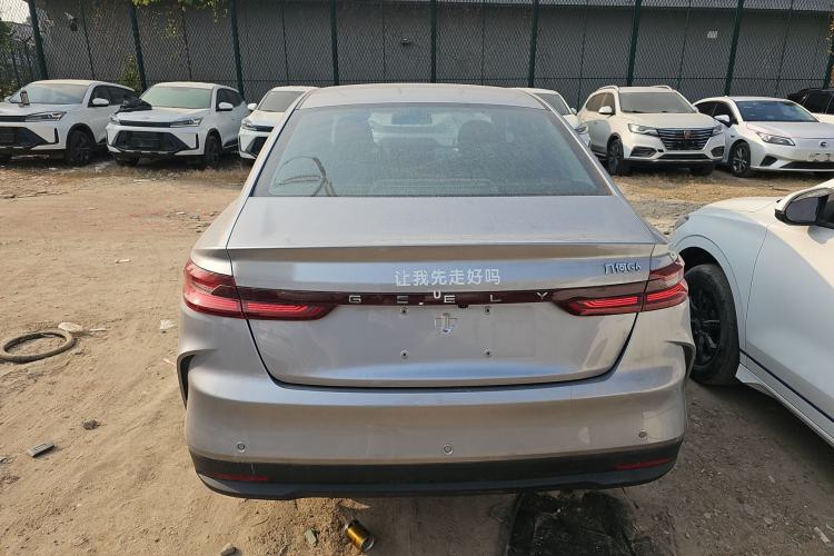 Used Geometry G6 2024 500KM Flagship Version Exterior 4