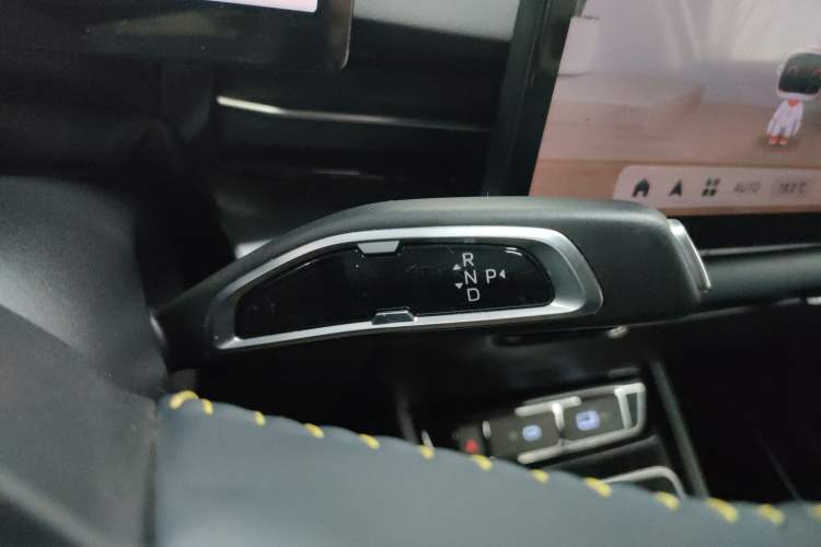 Used Geometry G6 2024 500KM Flagship Version Gear Lever