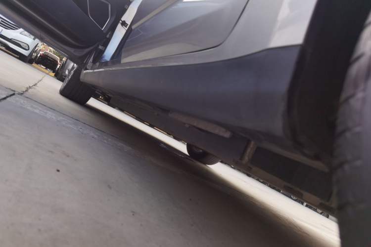Used Geometry G6 2024 500KM Flagship Version Left Side Sill