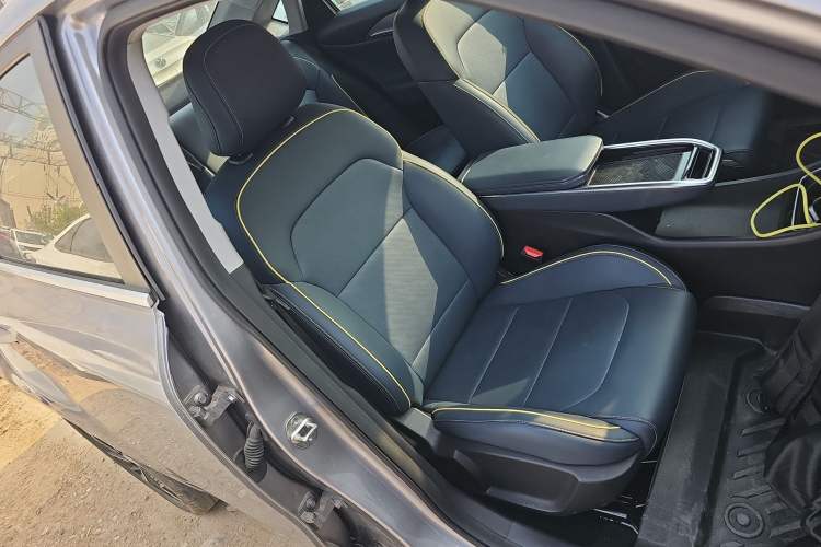 Used Geometry G6 2024 500KM Flagship Version Right Front Seat