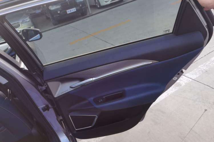 Used Geometry G6 2024 500KM Flagship Version Right Rear Door Interior
