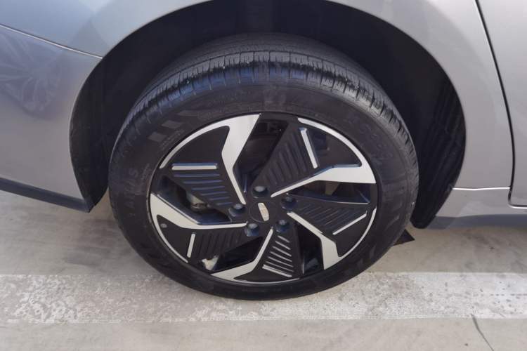 Used Geometry G6 2024 500KM Flagship Version Right Rear Wheel Hub