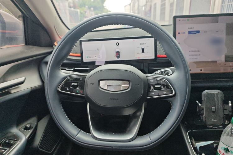 Used Geometry G6 2024 410 km Premium Version Steering Wheel