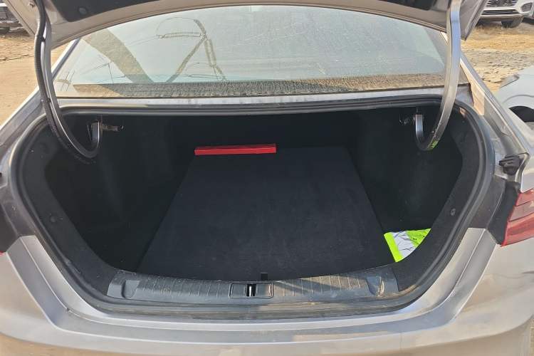 Used Geometry G6 2024 500KM Flagship Version Trunk