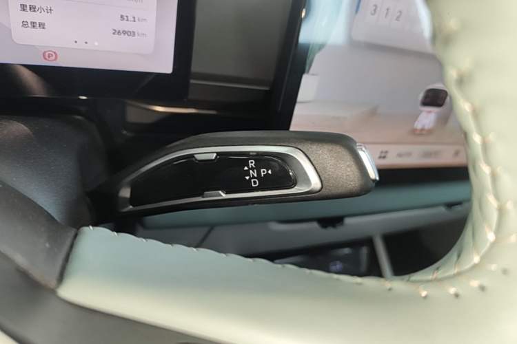 Used Geometry G6 2024 500KM Prestige Version Gear Lever