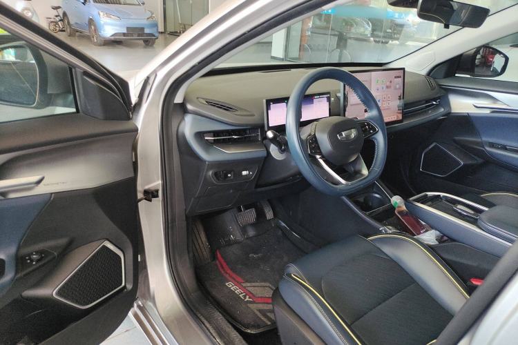 Used Geometry G6 2024 500KM Flagship Version Driver Seat