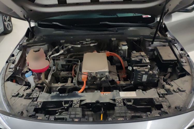 Used Geometry G6 2024 500KM Prestige Version Engine Bay