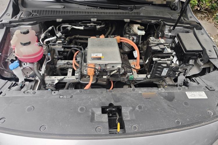 Used Geometry G6 2024 500KM Flagship Version Engine Bay