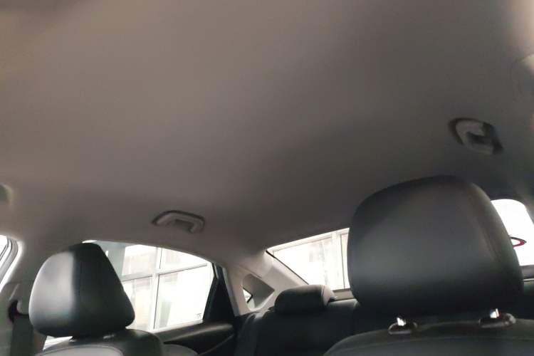 Used Geometry G6 2024 500KM Prestige Version Headliner