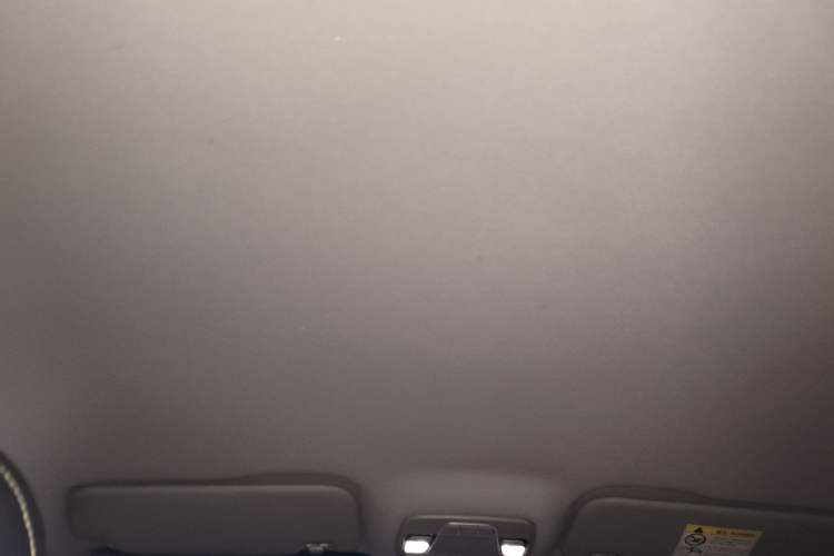 Used Geometry G6 2024 500KM Prestige Version Headliner