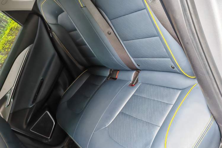 Used Geometry G6 2024 500KM Prestige Version Left Rear Seat