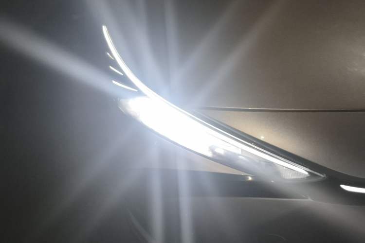 Used Geometry G6 2024 500KM Prestige Version Right Front Headlight