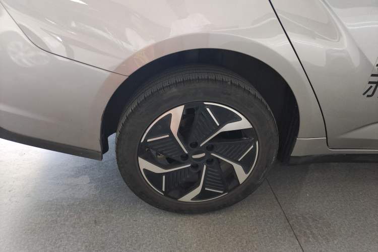 Used Geometry G6 2024 500KM Flagship Version Right Rear Wheel Hub