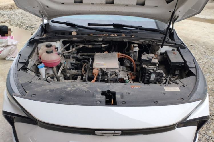 Used Geometry G6 2024 500KM Prestige Version Engine Bay