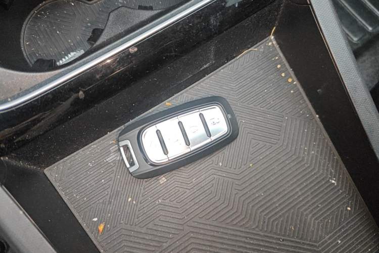 Used Geometry G6 2024 500KM Prestige Version Interior 1