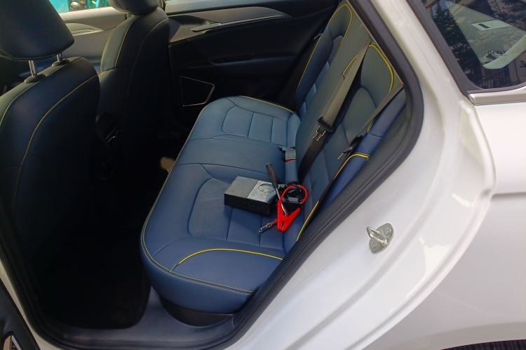 Used Geometry G6 2024 500KM Prestige Version Interior 4