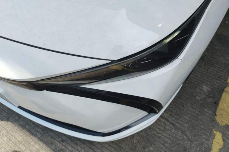 Used Geometry G6 2024 410 KM Luxury Version Left Front Headlight