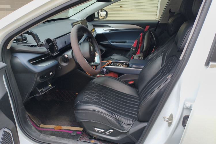 Used Geometry G6 2024 500KM Prestige Version Left Front Seat