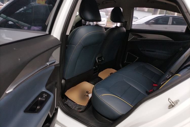 Used Geometry G6 2024 500KM Prestige Version Left Rear Seat