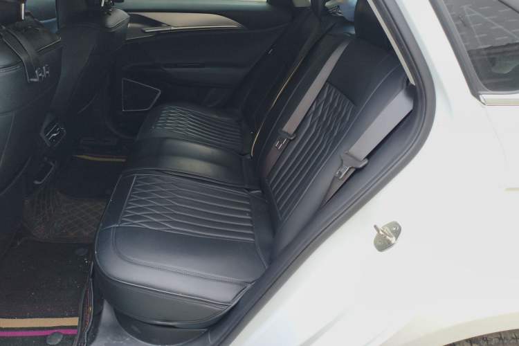 Used Geometry G6 2024 500KM Prestige Version Left Rear Seat