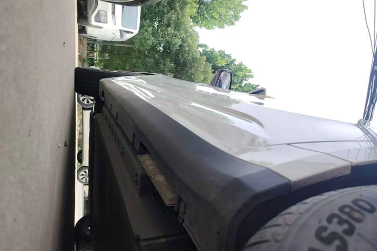 Used Geometry G6 2024 500KM Prestige Version Left Side Sill