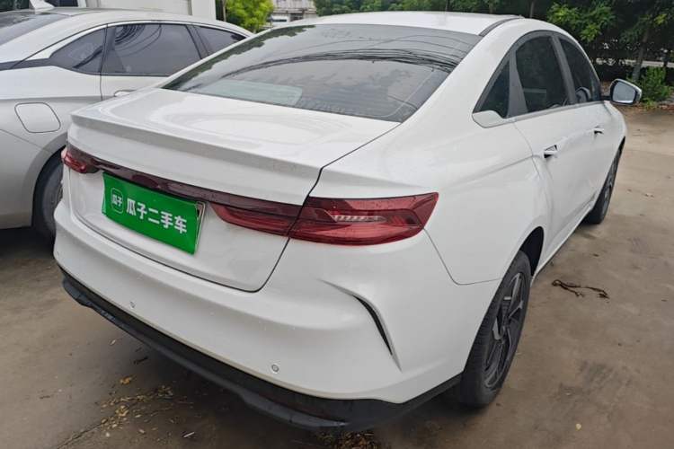 Used Geometry G6 2024 500KM Prestige Version Rear Right 45 Deg